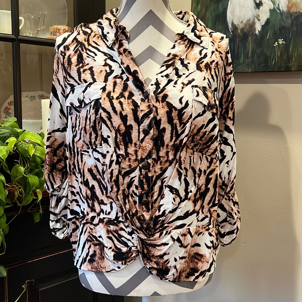 Macys Inc Tiger Print Top, New Without Tags
